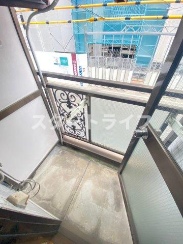 大阪市東淀川区東中島２丁目の賃貸マンションのバルコニー