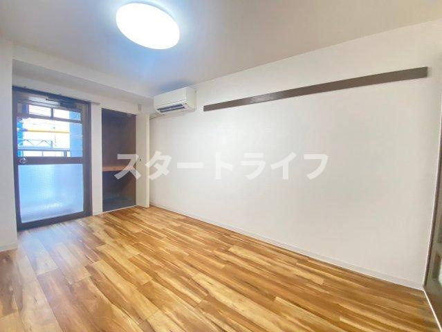 大阪市東淀川区東中島２丁目の賃貸マンションの寝室