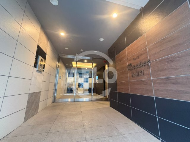 ラシーヌ瓦屋町のエントランス|ラシーヌ瓦屋町　エントランス