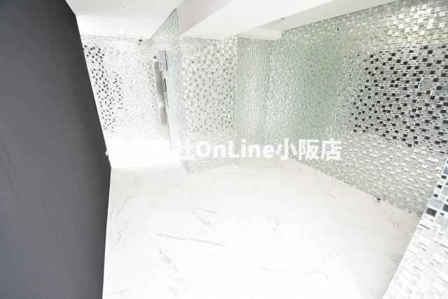 Siete布施駅前のロビー