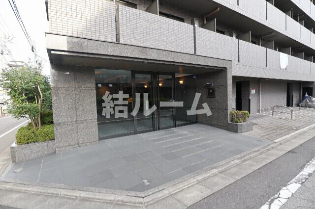 練馬区豊玉北３丁目の賃貸マンションのエントランス