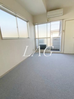 【居間・リビング】 | カーサ世田谷 | 洋室のお部屋です。
