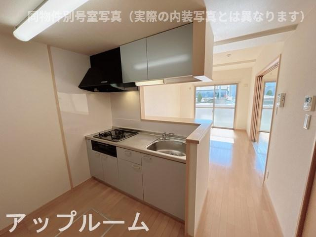 グランコート小木のキッチン