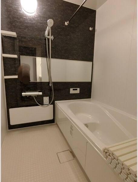 Dーroom銀杏町の浴室