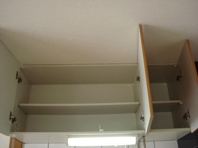 グランディール　チェリーの省エネ性能ラベル|キッチン収納上部