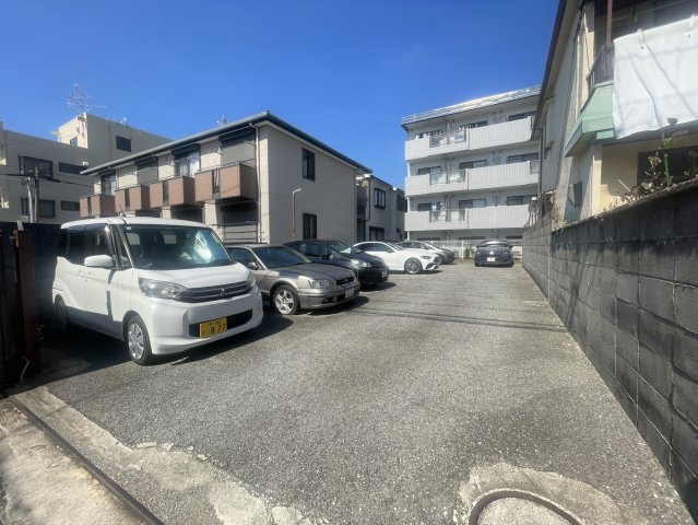 アルトシュタット（ALTSTADT）の駐車場