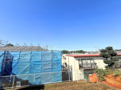 【周辺】 | 【仲介手数料630万円が無料！】■パノラマビューの眺望■祖師ヶ谷大蔵駅１１分 | 決算キャンペーン中！
家計応援サービスの限界に挑戦中！
詳細は「諸費用」欄をご確認下さい！
■祖師ヶ谷大蔵駅１１分
■開放的な眺望
■お好きなハウスメーカーで建築可
■無料で参考プランの作成が可能