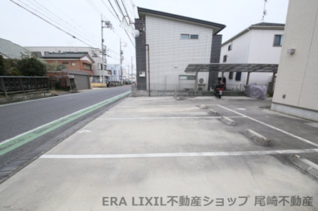 Tapiroの駐車場|駐車場