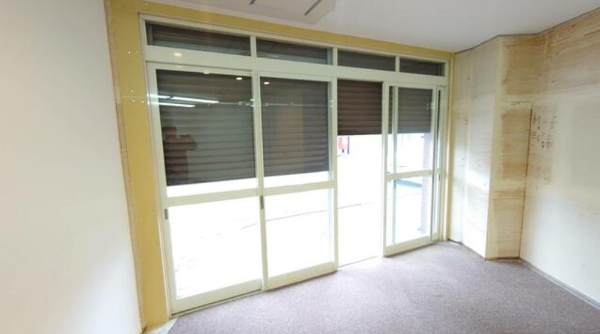 尼崎市南塚口町６丁目の店舗事務所の内装