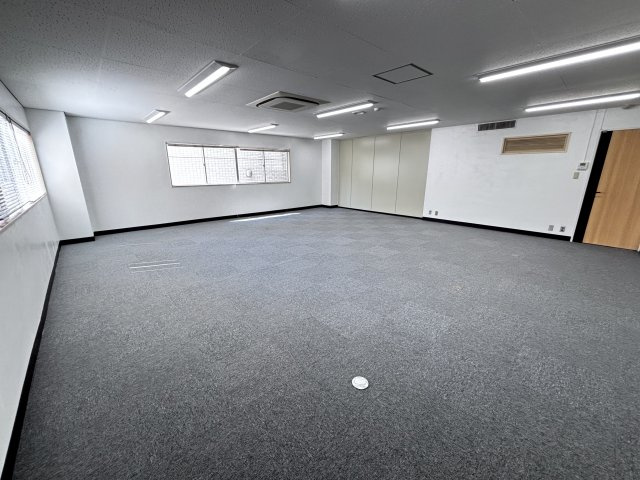 リアライズ谷町ビルの内装