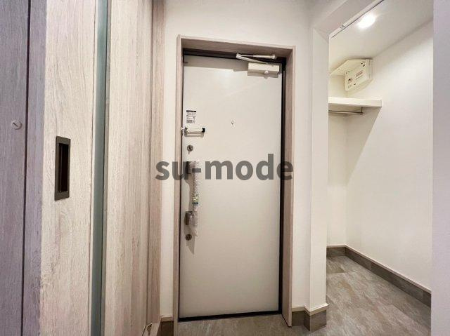 ルシアコート柳川の玄関
