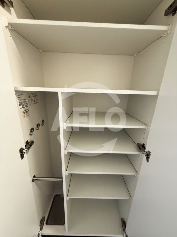 フロンティアコート堺筋本町の収納|フロンティアコート堺筋本町　シューズボックス