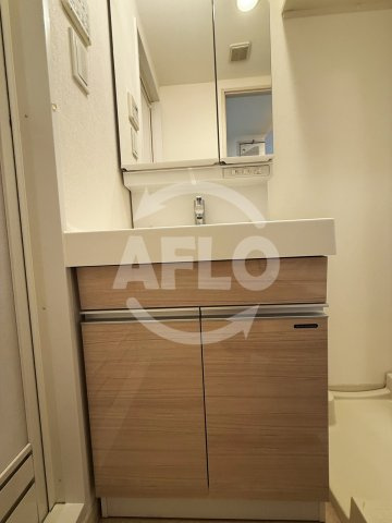 フロンティアコート堺筋本町の独立洗面台|フロンティアコート堺筋本町　独立洗面台