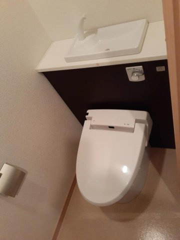 フォーウィルズコートⅡのトイレ