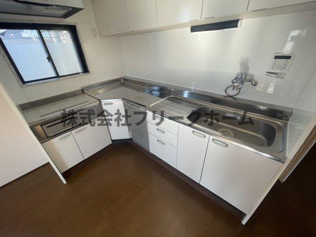 武蔵野市桜堤２丁目の賃貸マンションのキッチン