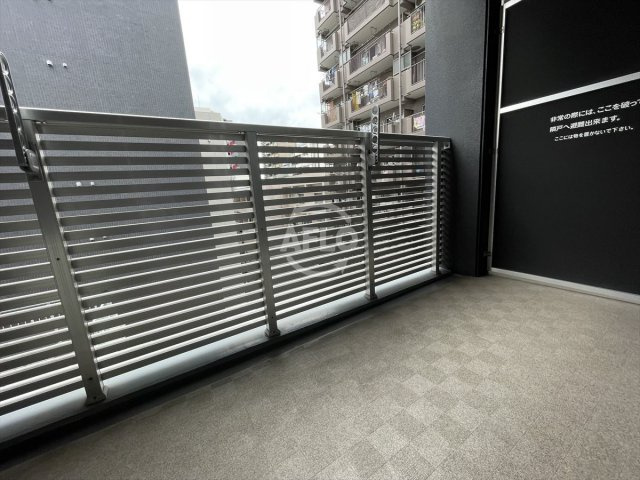 W-STYLE大阪谷町のバルコニー|W-STYLE大阪谷町　バルコニー
