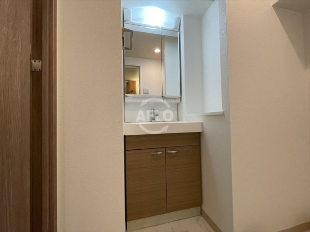 W-STYLE大阪谷町の独立洗面台|W-STYLE大阪谷町　独立洗面台
