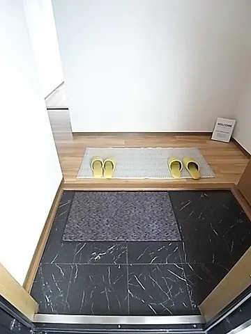 セジュール甲風園の玄関