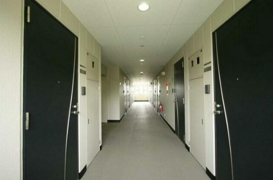 市川市伊勢宿のアパートのロビー