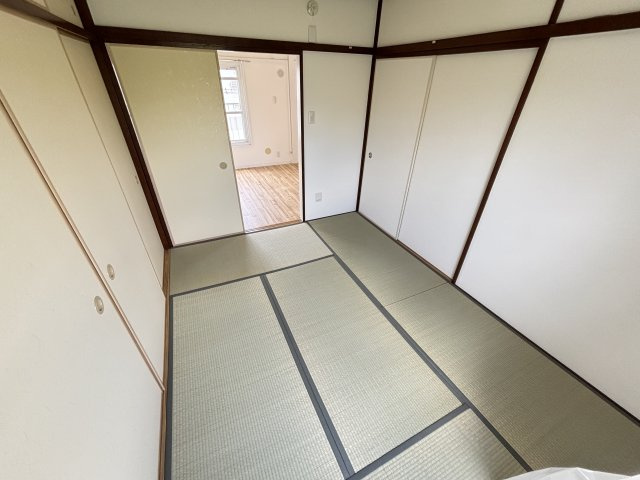 泉北竹城台2丁8号棟の和室