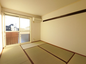 【寝室】 | ベルレージュ鹿野