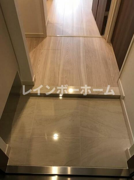 ラグゼナ流山おおたかの森特典：仲介手数料が半額です!!の玄関|玄関です