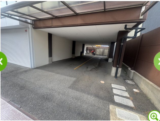 BAUHAUS千田町Ⅲの駐車場|敷地内駐車場