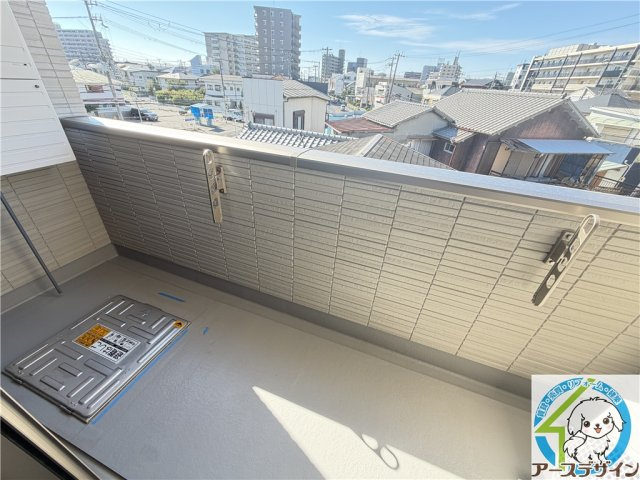 アヴニール西新町のバルコニー