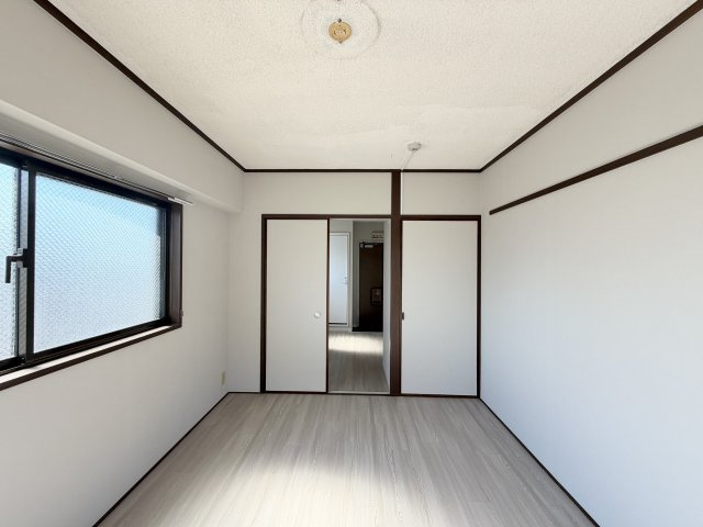 リーフ塚口の内装