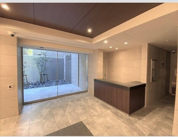 オープンレジデンシア久屋大通 THE COURTのロビー