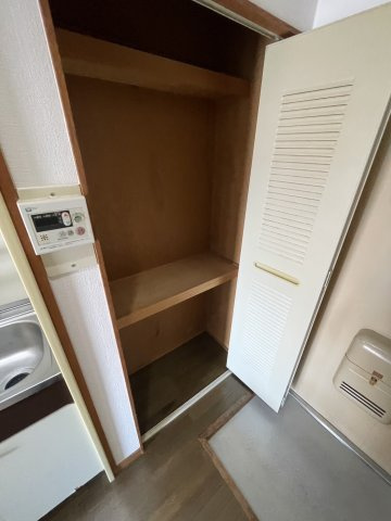アルトシュタット（ALTSTADT）の収納