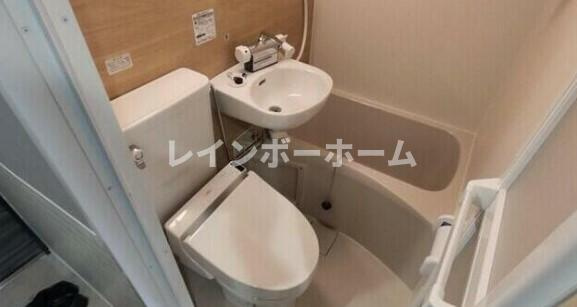 クリオ北松戸壱番館特典：仲介手数料が半額です!!のトイレ|コンパクトで使いやすいトイレです