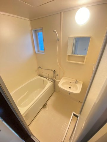 【浴室】