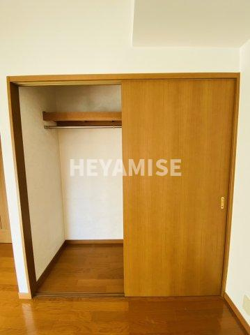 パインパレスの収納|※反転間取りの別の階のお部屋の写真です※