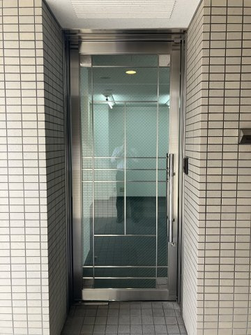 大阪市平野区平野西４丁目の店舗事務所の外観