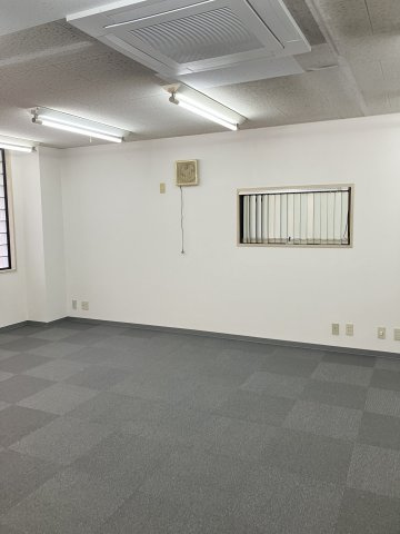 大阪市平野区平野西４丁目の店舗事務所
