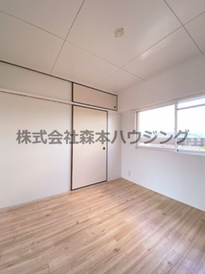 【寝室】 | 　ビレッジハウス招提　3号棟 | 落ち着いて過ごせるお部屋なので、寝室にいかがでしょうか