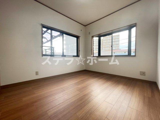 永田1 中古戸建の洋室|スタンダードな洋室です