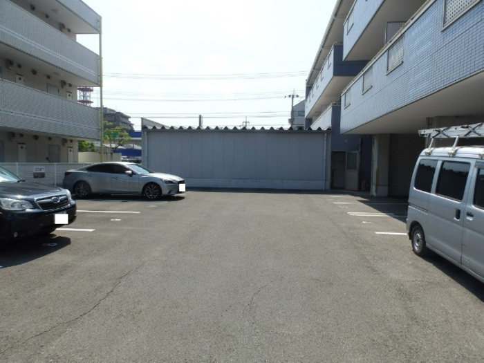 トレソール北金田の駐車場|駐車場