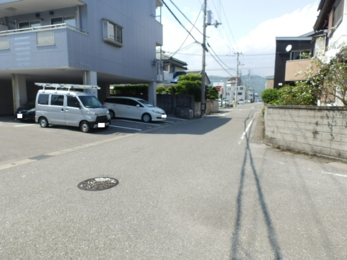 トレソール北金田の周辺|前面道路