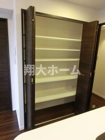 スカイコートパレス両国弐番館の収納