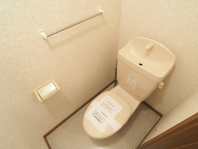 ドリーム・ＮＮ・Ｂのトイレ|ゆったりとした空間のトイレです