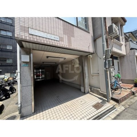 阪南町5丁目テナントビルのエントランス|阪南町5丁目テナントビル　エントランス