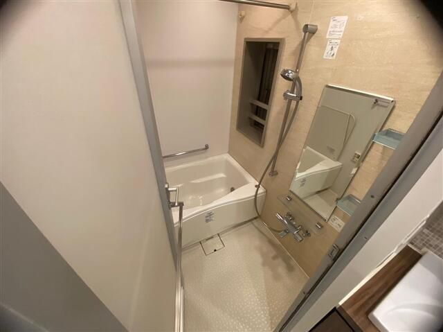 ソルフィエスタ御徒町ベレッツァの浴室