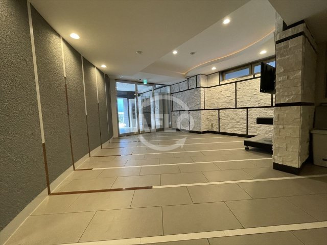 SERENiTE谷町croixのロビー|SERENiTE谷町croix（セレニテ谷町クロワ）　ロビー