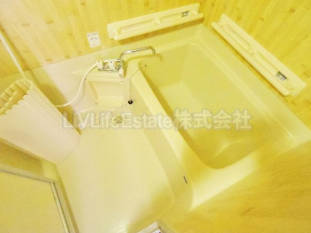 ライオンズプラザ花小金井の浴室