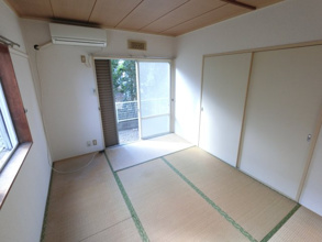 【寝室】