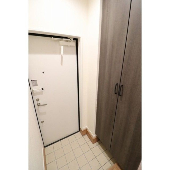 【玄関】丘の上テラス菊名B棟 