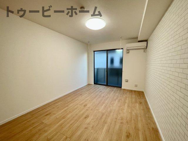 キャメル西所沢プレミアの居間・リビング|205号室の写真です。