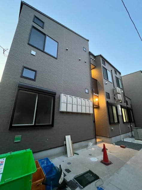 北区上中里２丁目のアパートの外観